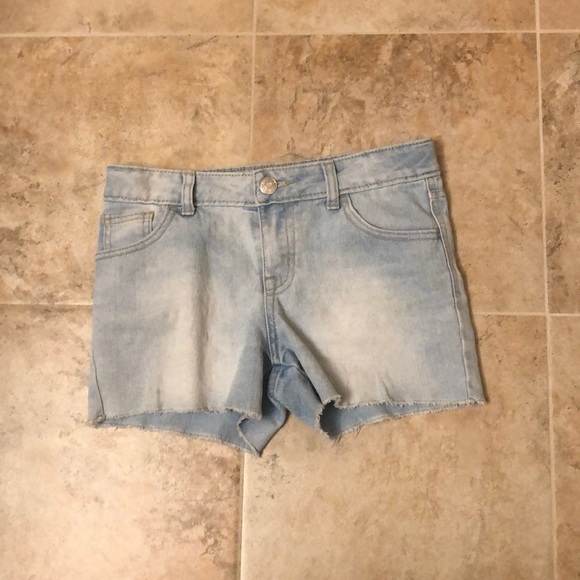 Cherokee jean shorts - Picture 1 of 2